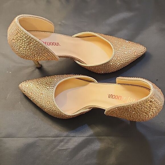 BRAND NEW RED DELICIOUS SATIN D'ORSAY GLAMOROUS STUDDED EMBELLISHMENTS PUMP - Picture 11 of 16